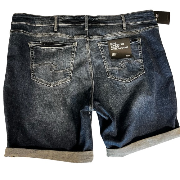 Silver Jeans Co. Distressed Denim ELYSE MID RISE BERMUDA SHORT Size 22W - Picture 5 of 12